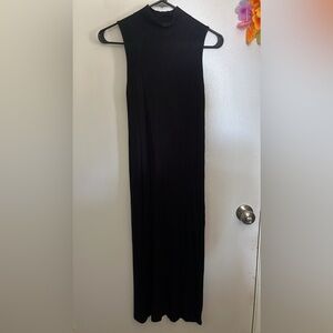 Long black dress! 🖤